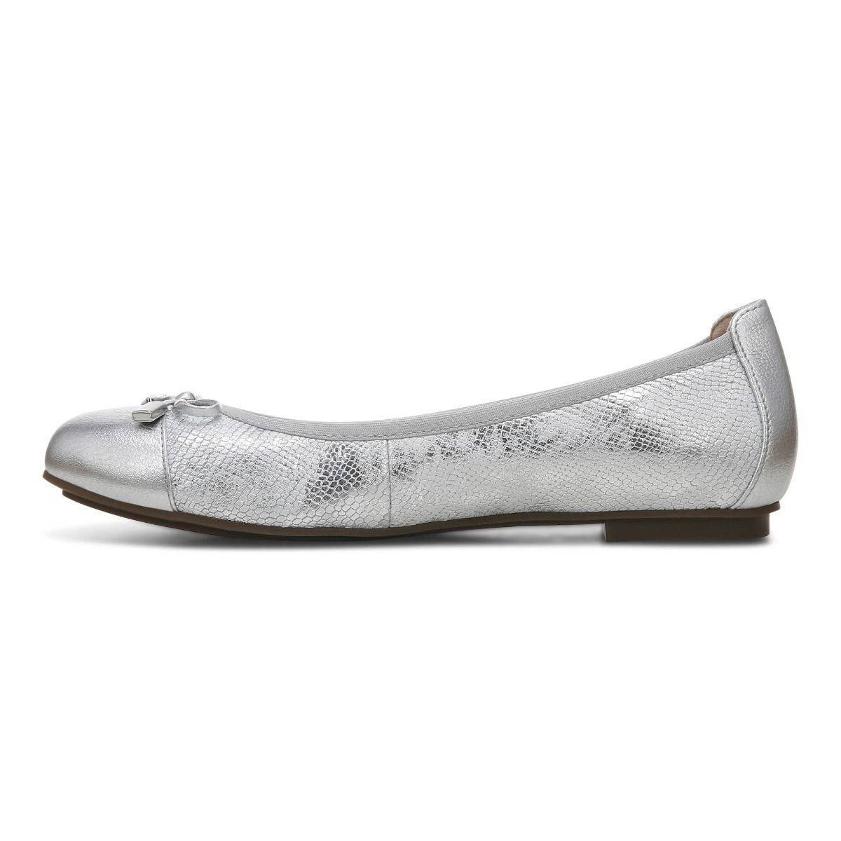 Vionic Women's Minna Ballet Flat Silver - Image 3